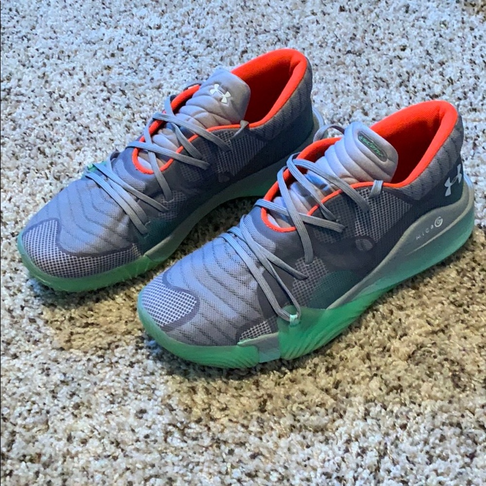 Under Armour Micro G Anatomix Spawn Low Size 11